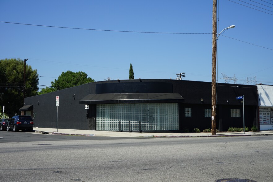 10623 Burbank Blvd, North Hollywood, CA en venta - Foto principal - Imagen 1 de 25