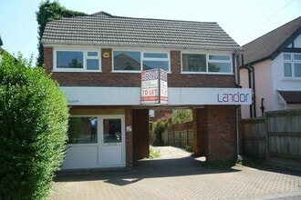 51 Clarence Rd, Fleet en alquiler Foto del edificio- Imagen 1 de 1