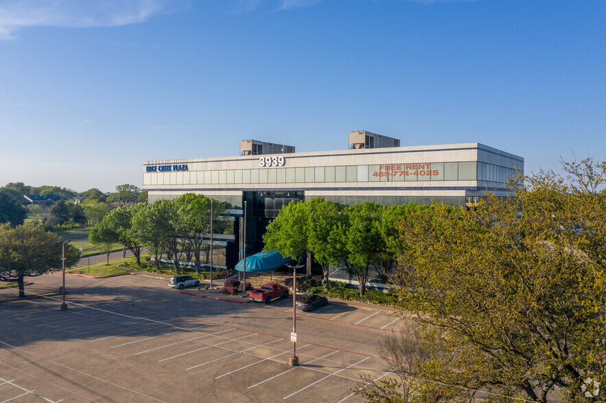 3939 E US Highway 80, Mesquite, TX en alquiler - Foto del edificio - Imagen 1 de 12