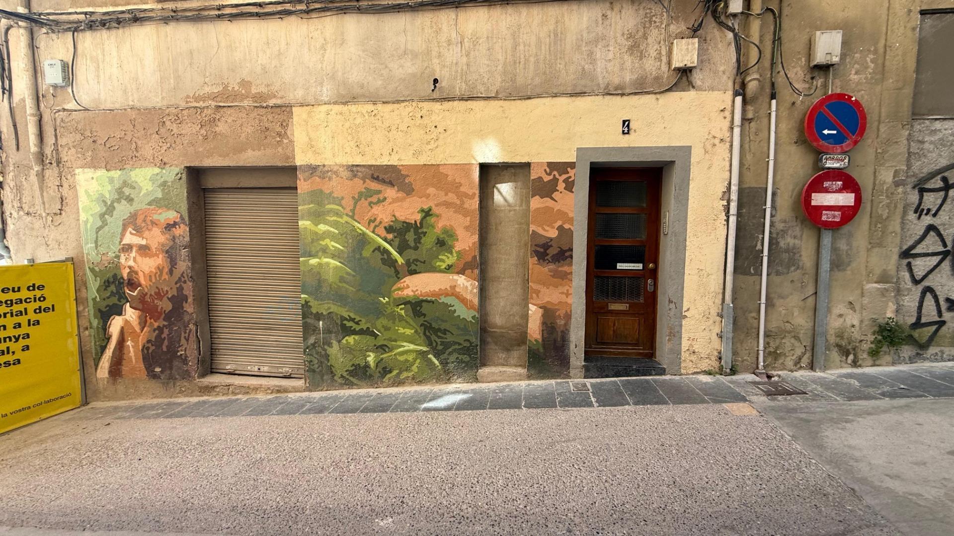 Edificio residencial en Manresa, Barcelona en venta Vestíbulo- Imagen 1 de 2