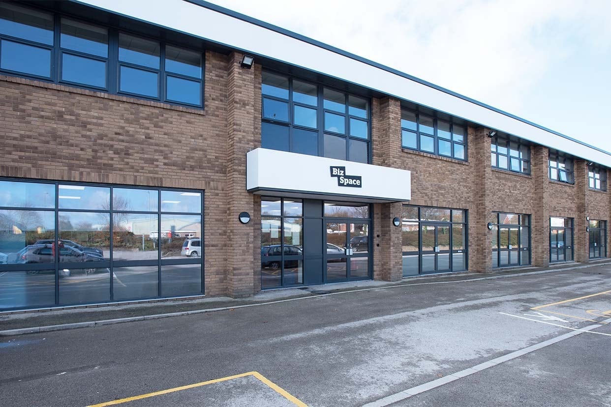 Airfield Way, Christchurch en alquiler Foto del edificio- Imagen 1 de 4