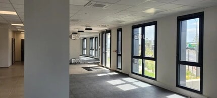 Nave en Corbas en alquiler Foto del interior- Imagen 2 de 5