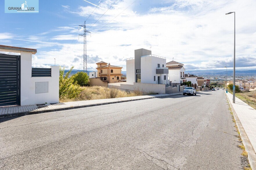 Avenida Cerro Alfonsico, 20, Peligros, Granada en venta - Foto principal - Imagen 1 de 18