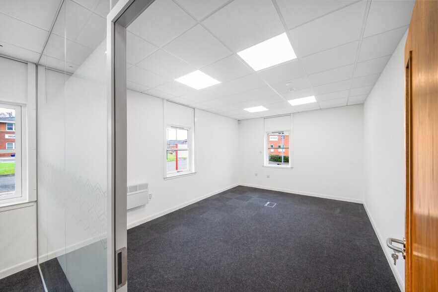 5 Deer Park Av, Livingston en alquiler - Foto del edificio - Imagen 2 de 6