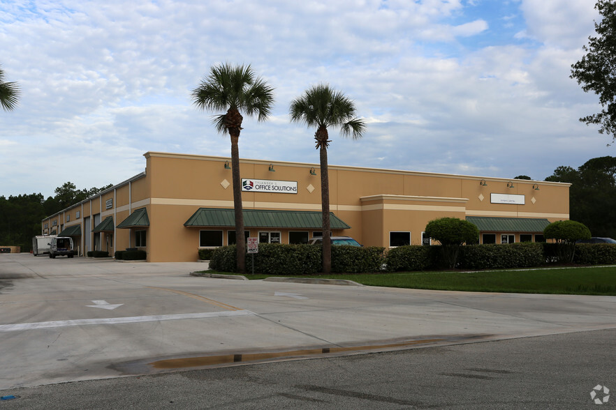 3802-3815 Crossroads Pky, Fort Pierce, FL en alquiler - Foto del edificio - Imagen 3 de 4