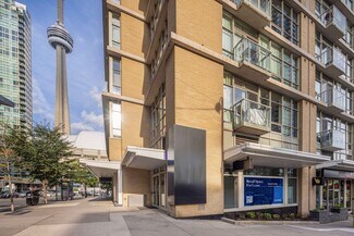 Más detalles de 363 Bremner Blvd, Toronto, ON - Local en alquiler