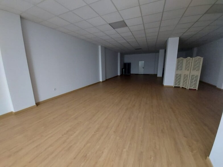 Local en El Ejido, Almería en alquiler - Foto del edificio - Imagen 3 de 5