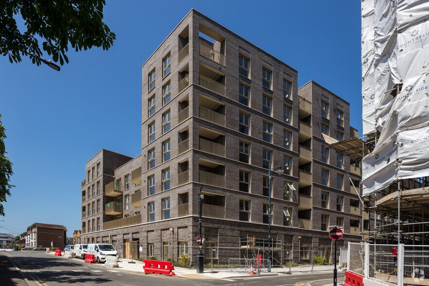 York Rd, Maidenhead en venta - Foto del edificio - Imagen 2 de 6