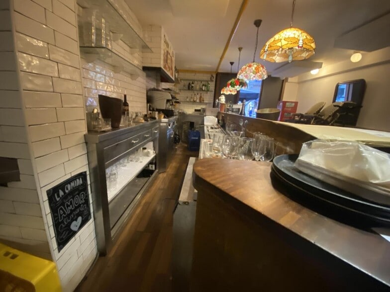 Local en Barcelona, Barcelona en alquiler - Foto del interior - Imagen 2 de 8