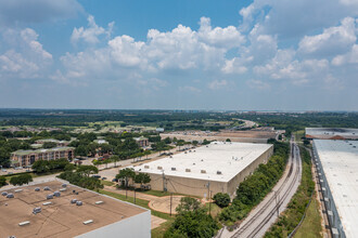 2740-2760 Regency Dr, Grand Prairie, TX - vista aérea  vista de mapa - Image1