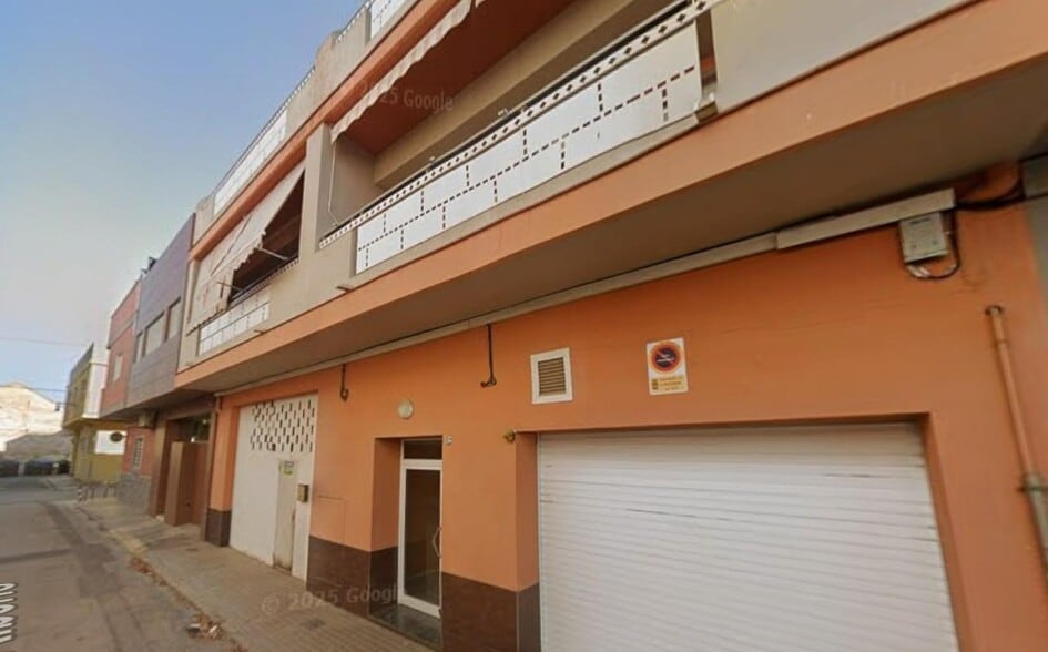 Local en L'Alcúdia en venta - Foto del edificio - Imagen 1 de 3