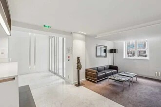 48 Rue La Pérouse, Paris en alquiler Foto del interior- Imagen 2 de 12