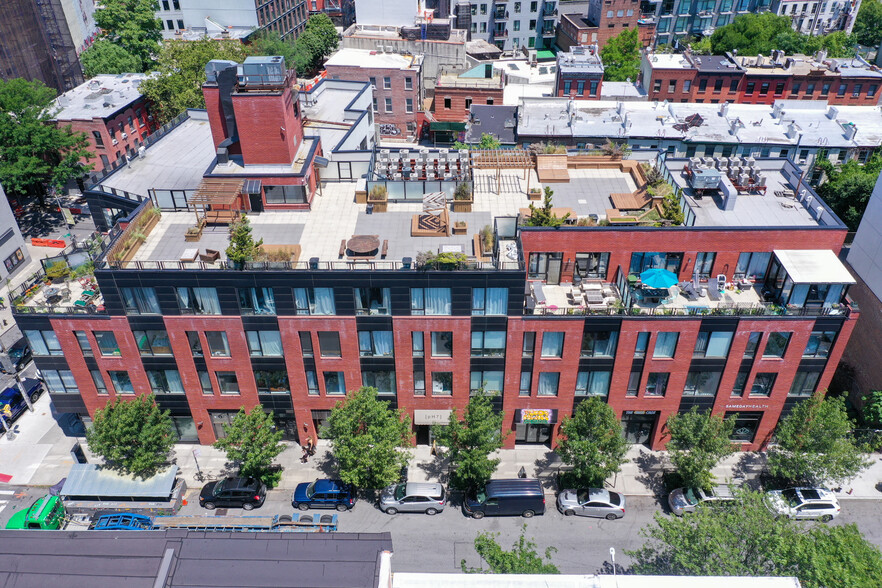 219-237 Grand St, Brooklyn, NY en alquiler - Vista aérea - Imagen 2 de 32