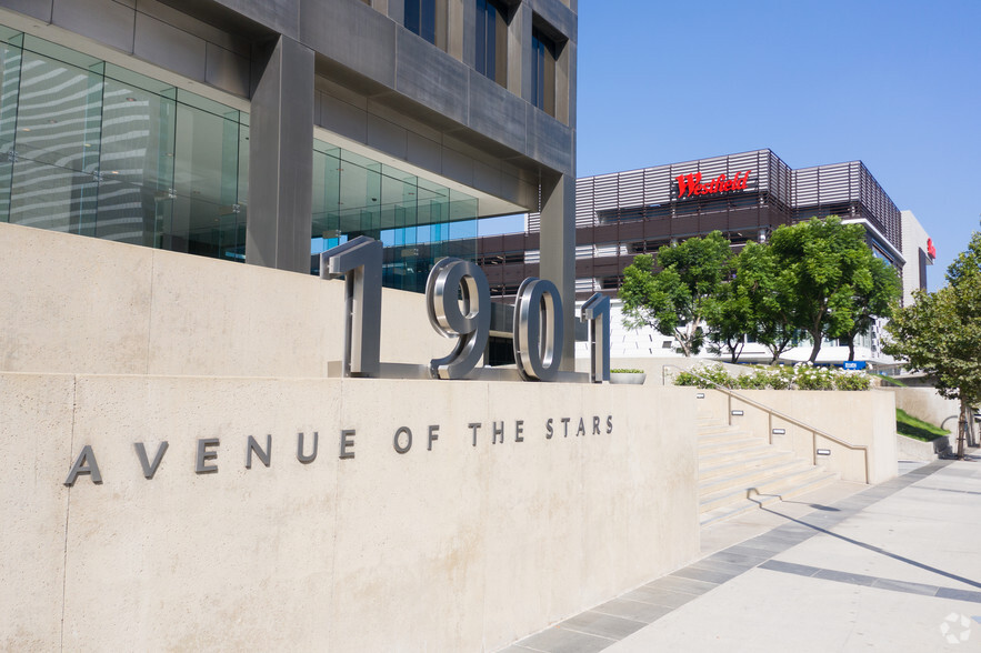 1901 Avenue of the Stars, Los Angeles, CA en alquiler - Foto del edificio - Imagen 3 de 11