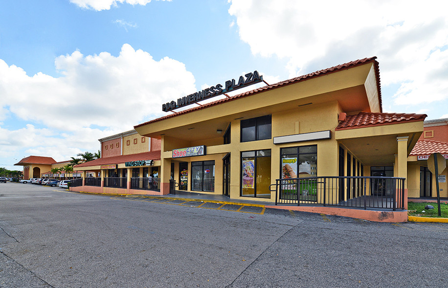 5500 W Oakland Park Blvd, Lauderhill, FL en alquiler - Foto del edificio - Imagen 3 de 7