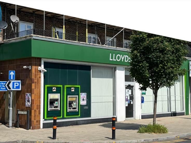 11-13 The Broadway, Loughton en alquiler - Foto del edificio - Imagen 2 de 15