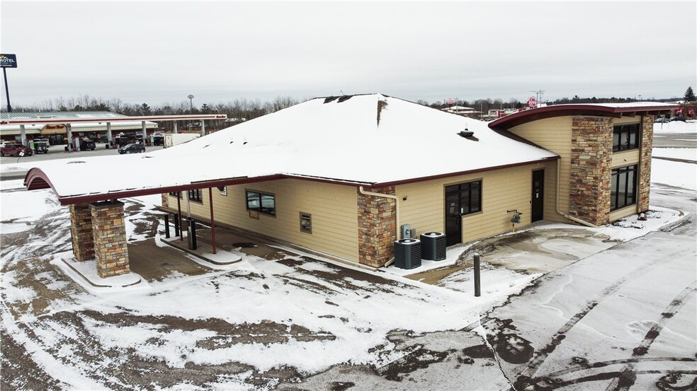 2850 Decker Dr, Rice Lake, WI en venta - Foto del edificio - Imagen 3 de 26