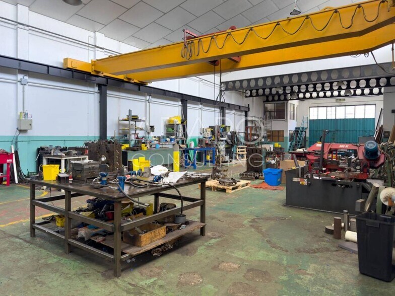 Nave en Torrejón de Ardoz, Madrid en venta - Foto del interior - Imagen 3 de 13