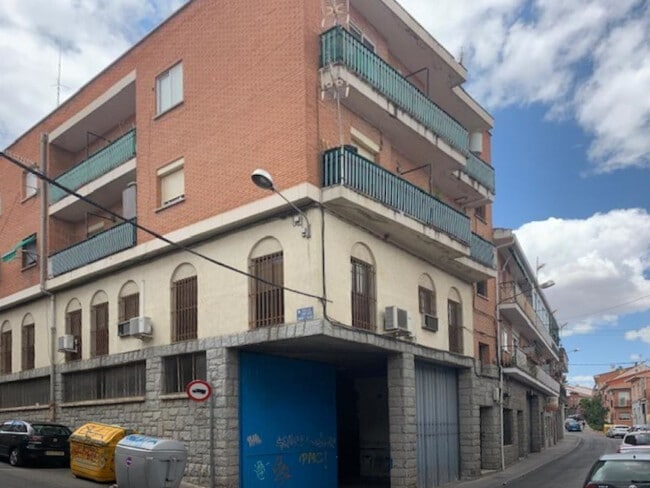 Más detalles de Calle del Boalito, 37, Colmenar Viejo - Edificio residencial​ en venta