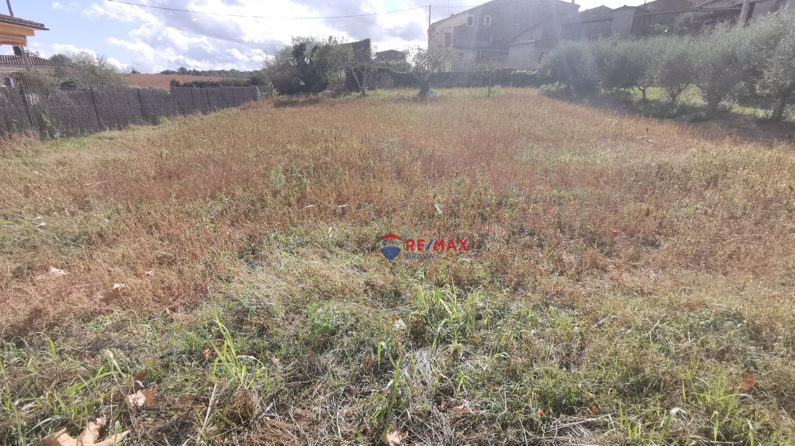 Avinguda Catalunya, 4, Sant Joan de Mollet, Gerona en venta Foto del edificio- Imagen 1 de 13