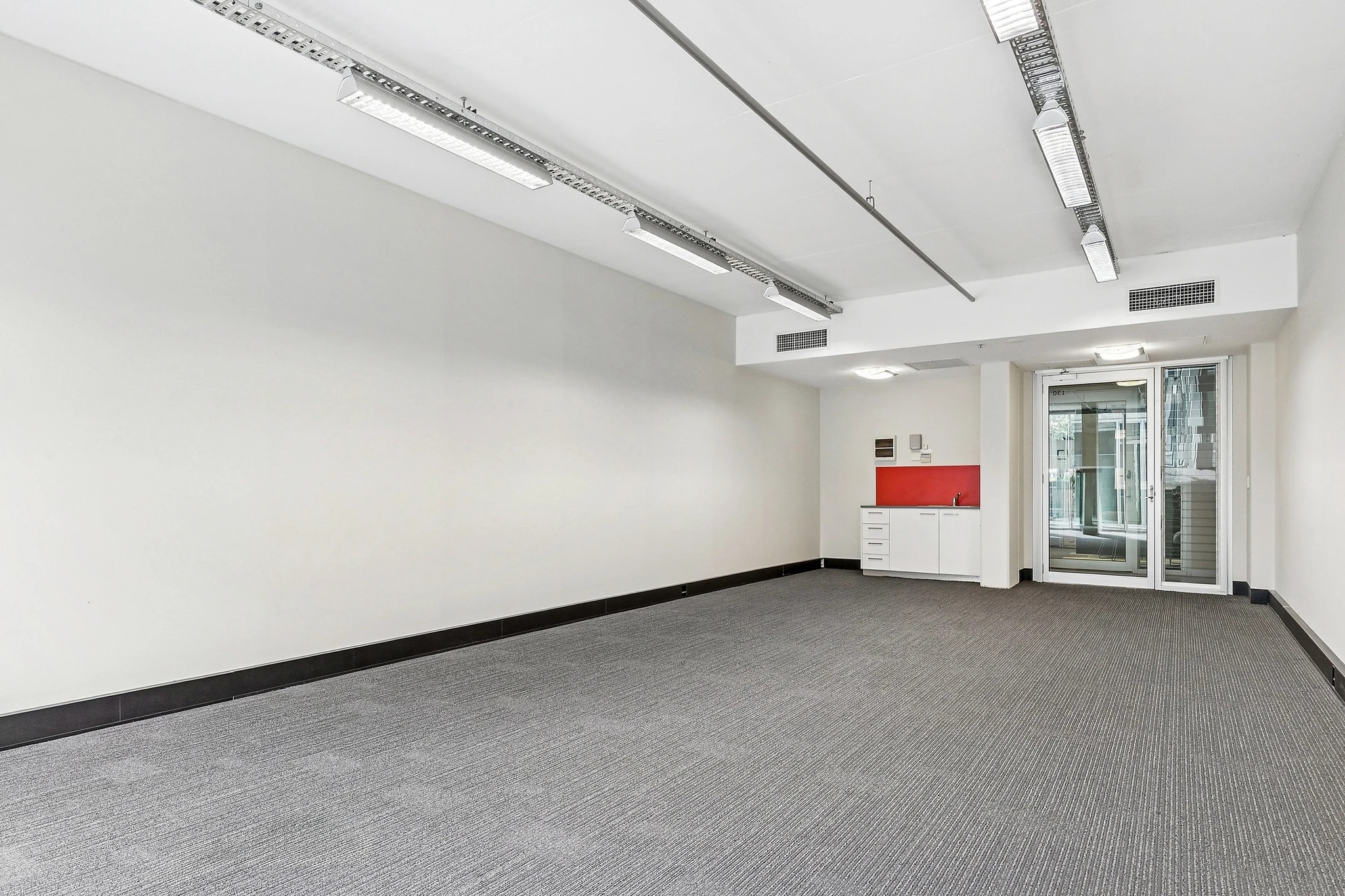 115-117 Old Pittwater Rd, Northern Beaches en alquiler Foto del interior- Imagen 1 de 3