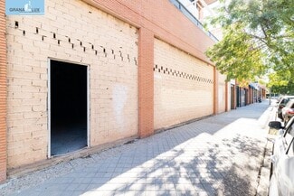 Más detalles de Calle Torre de las Cabezas, 12, Granada - Local en venta