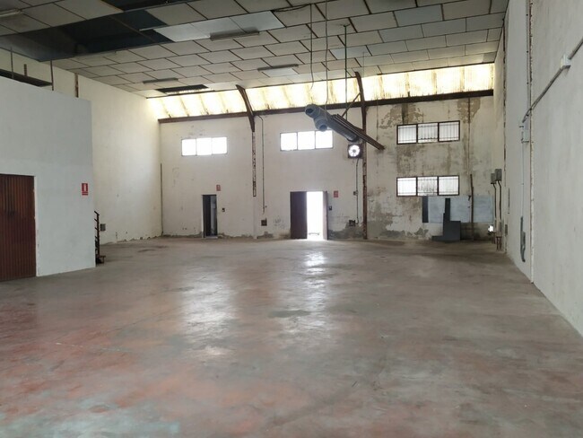 Más detalles de Nave en venta