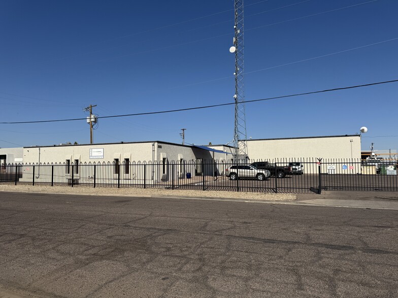 2922 W Clarendon Ave, Phoenix, AZ en venta - Foto del edificio - Imagen 1 de 12