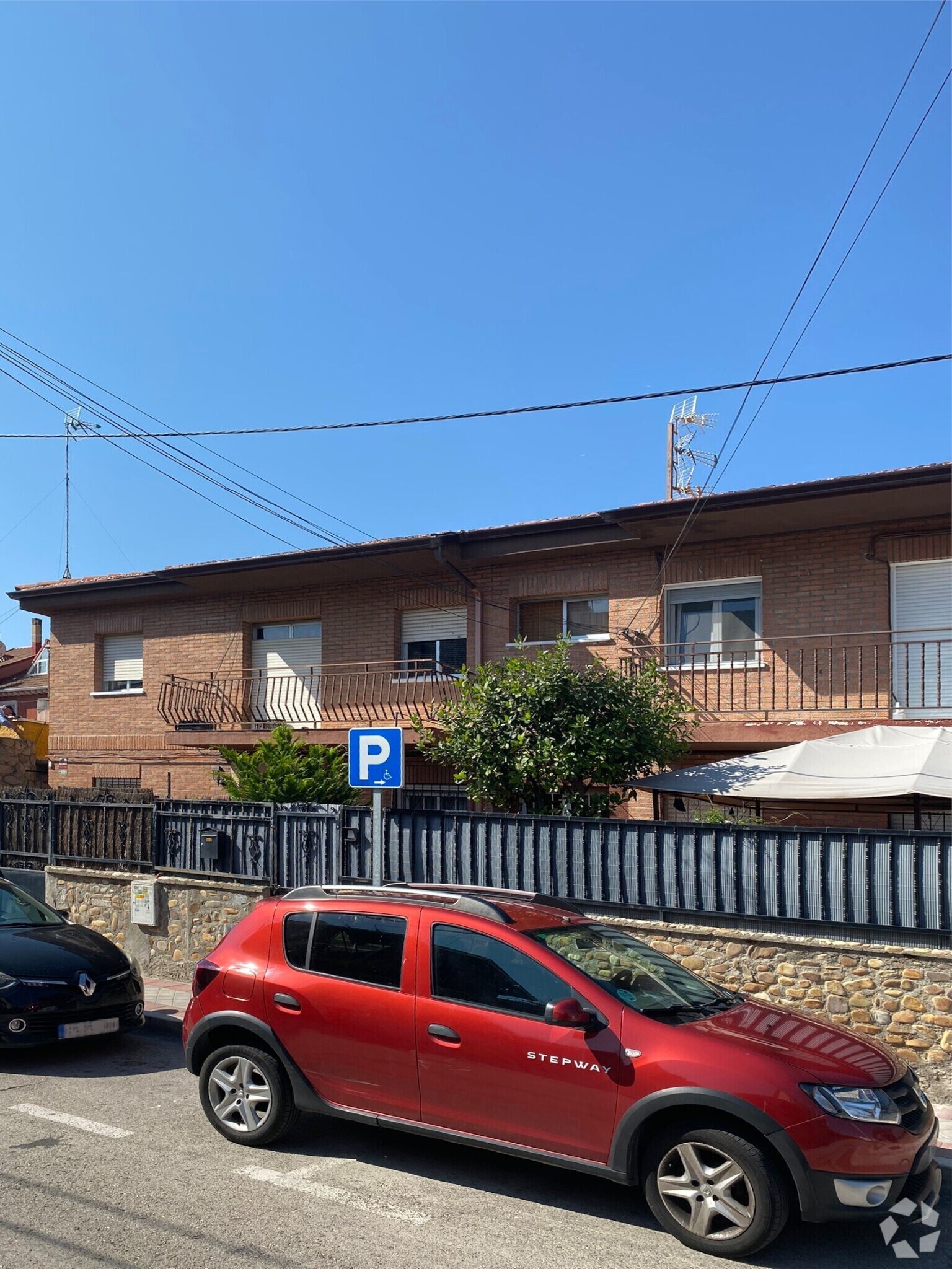 Calle Tifón, 14, Madrid, Madrid en venta Foto principal- Imagen 1 de 1