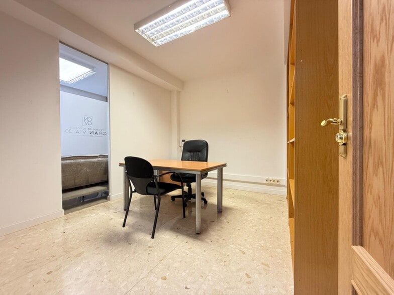 Oficina en Zaragoza, Zaragoza en alquiler - Foto del edificio - Imagen 2 de 55