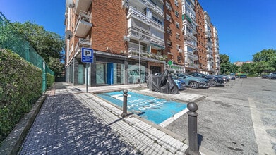 Calle Olímpica Conchita Puig, Alcorcón, Madrid en alquiler Foto del edificio- Imagen 1 de 27