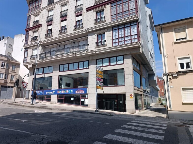 Local en Foz en venta - Foto del edificio - Imagen 2 de 22