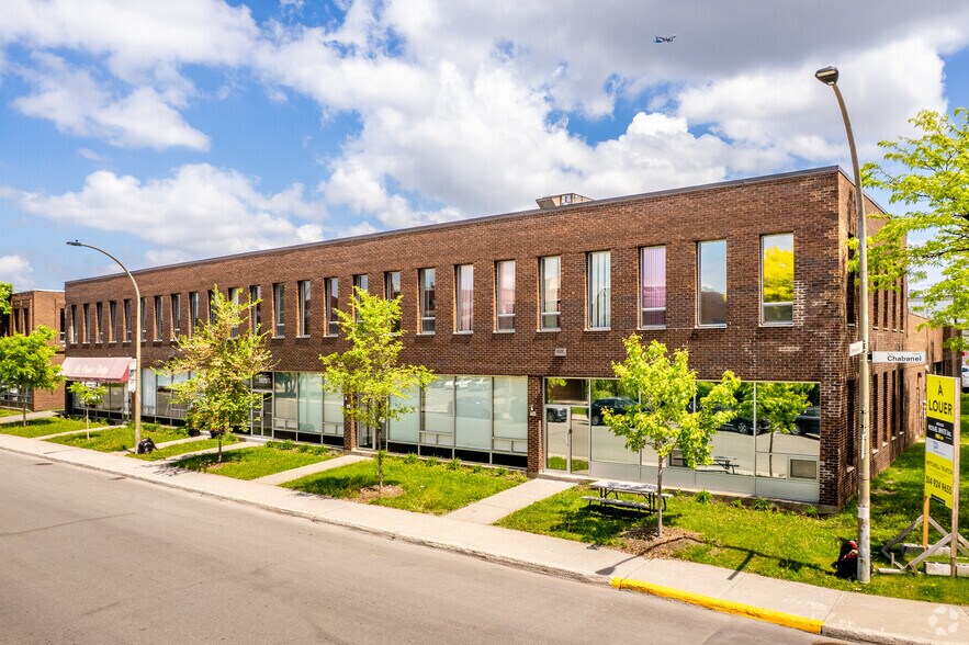 1550-1590 Rue Chabanel O, Montréal, QC en alquiler - Foto del edificio - Imagen 1 de 3