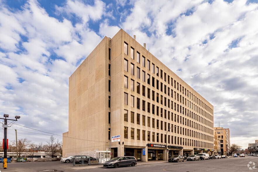 4060 Rue Sainte-Catherine O, Westmount, QC en alquiler - Foto del edificio - Imagen 3 de 7