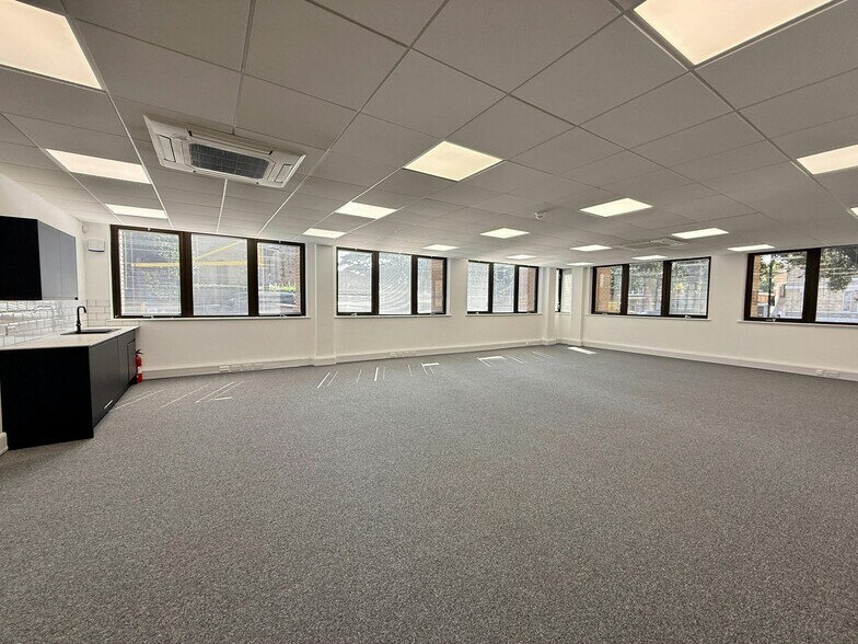 2 Poole Rd, Bournemouth en alquiler - Foto del edificio - Imagen 3 de 6