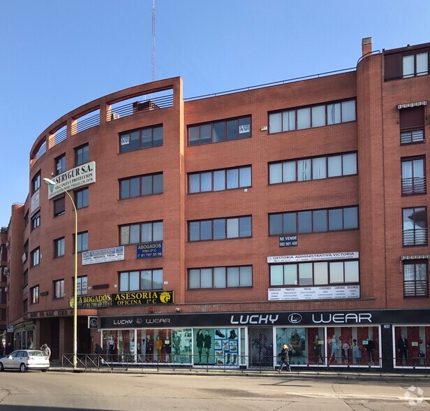 Calle Alcocer, 47, Madrid, Madrid en venta - Foto del edificio - Imagen 2 de 2