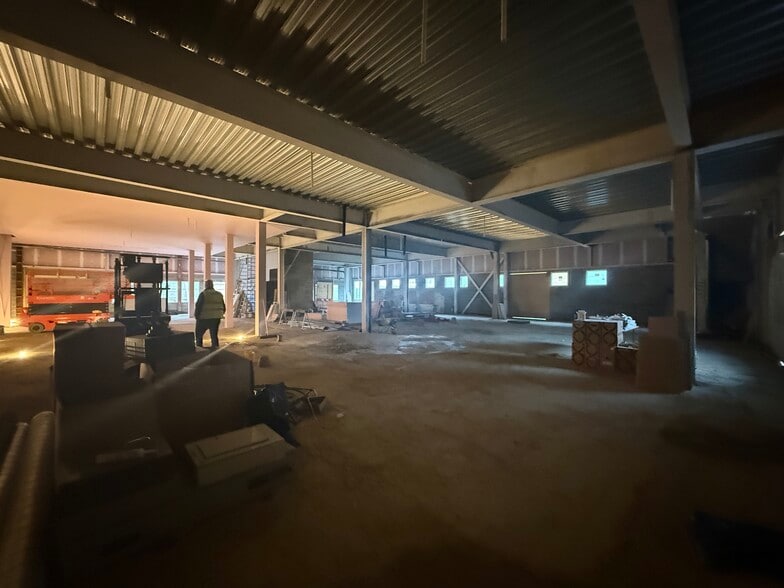 8-9 Station Clos, Potters Bar en venta - Foto del edificio - Imagen 3 de 7