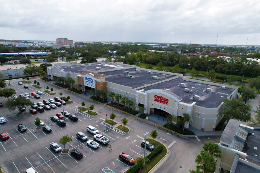 1700-1790 Sand Lake Rd, Orlando, FL en alquiler - Foto del edificio - Imagen 2 de 7