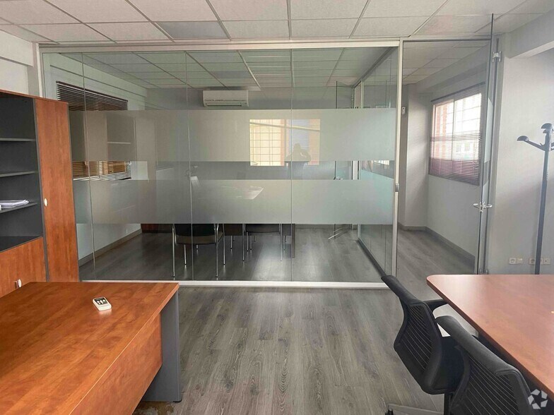Nave en Alcalá de Henares, Madrid en venta - Foto del edificio - Imagen 3 de 8