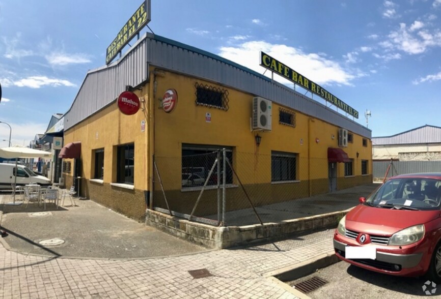 Local en Daganzo de Arriba, Madrid en venta - Foto del edificio - Imagen 2 de 9