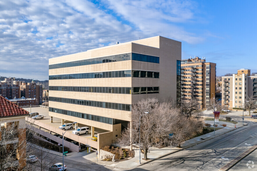 801 W 47th St, Kansas City, MO en alquiler - Foto del edificio - Imagen 3 de 11