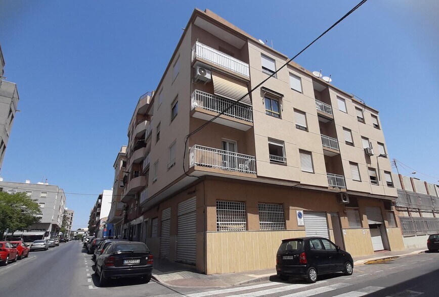 Carrer Manuel Vicente Pastor, 100, Elche, Alicante en venta - Foto del edificio - Imagen 3 de 9