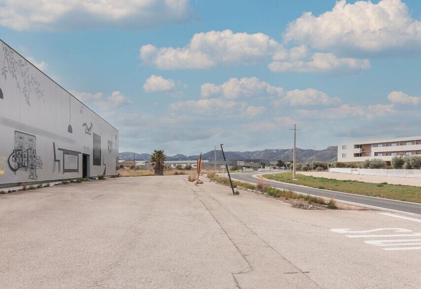 Local en La Sénia, Tarragona en venta - Foto del edificio - Imagen 3 de 11