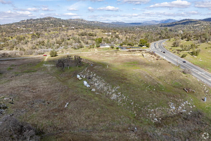 27800 Road 207, Coarsegold, CA en venta - Vista aérea - Imagen 3 de 8