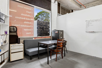 354 Eastern Valley Way, Chatswood en alquiler Foto del interior- Imagen 2 de 4