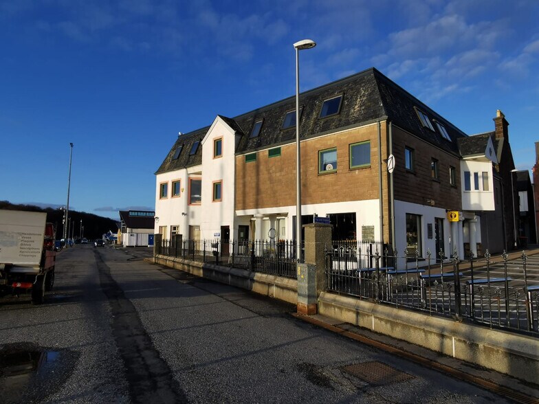 Cromwell St, Stornoway en venta - Foto del edificio - Imagen 1 de 6