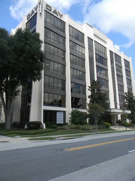 605 E Robinson St, Orlando, FL en alquiler - Foto del edificio - Imagen 1 de 6