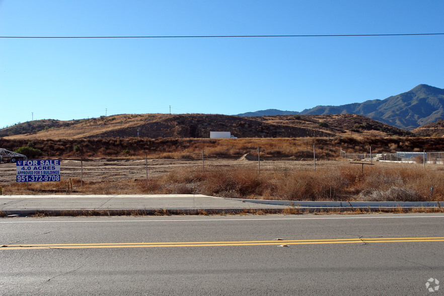 12705 Temescal Canyon Rd, Corona, CA en alquiler - Foto del edificio - Imagen 2 de 8