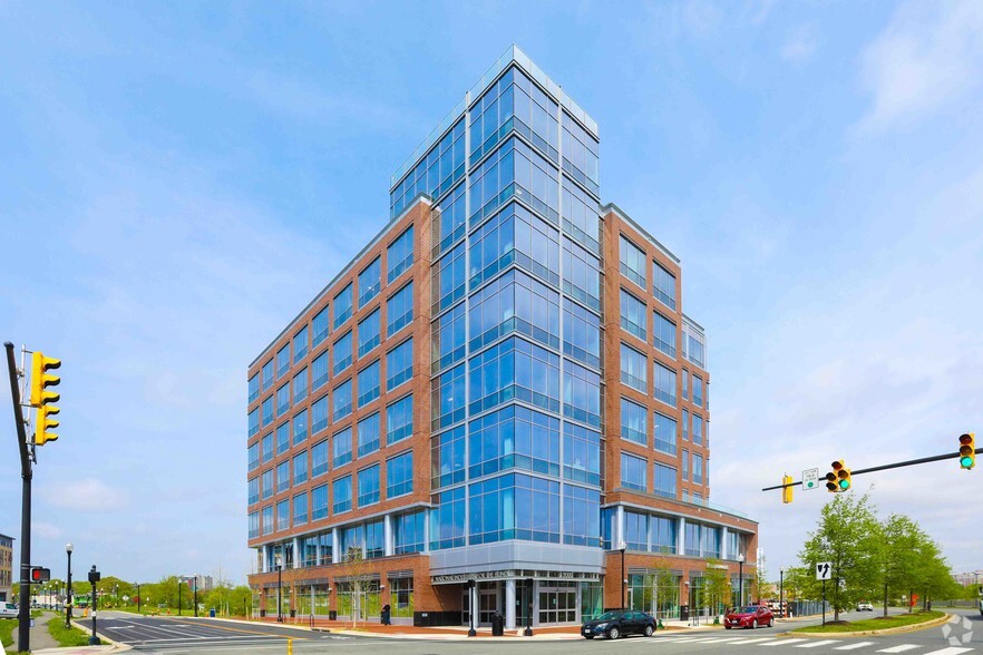 3000 Potomac Ave, Alexandria, VA en alquiler - Foto del edificio - Imagen 1 de 22