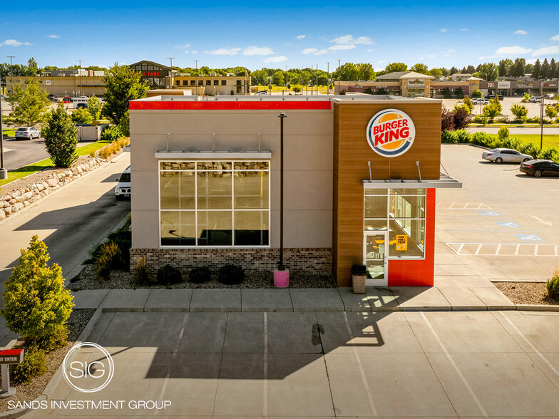 3102 Yorktown Dr, Bismarck, ND en venta - Foto del edificio - Imagen 1 de 5